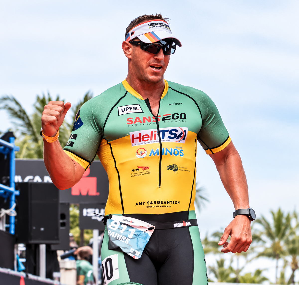 Triathlete in Sargeantson racing kit at Cairns event